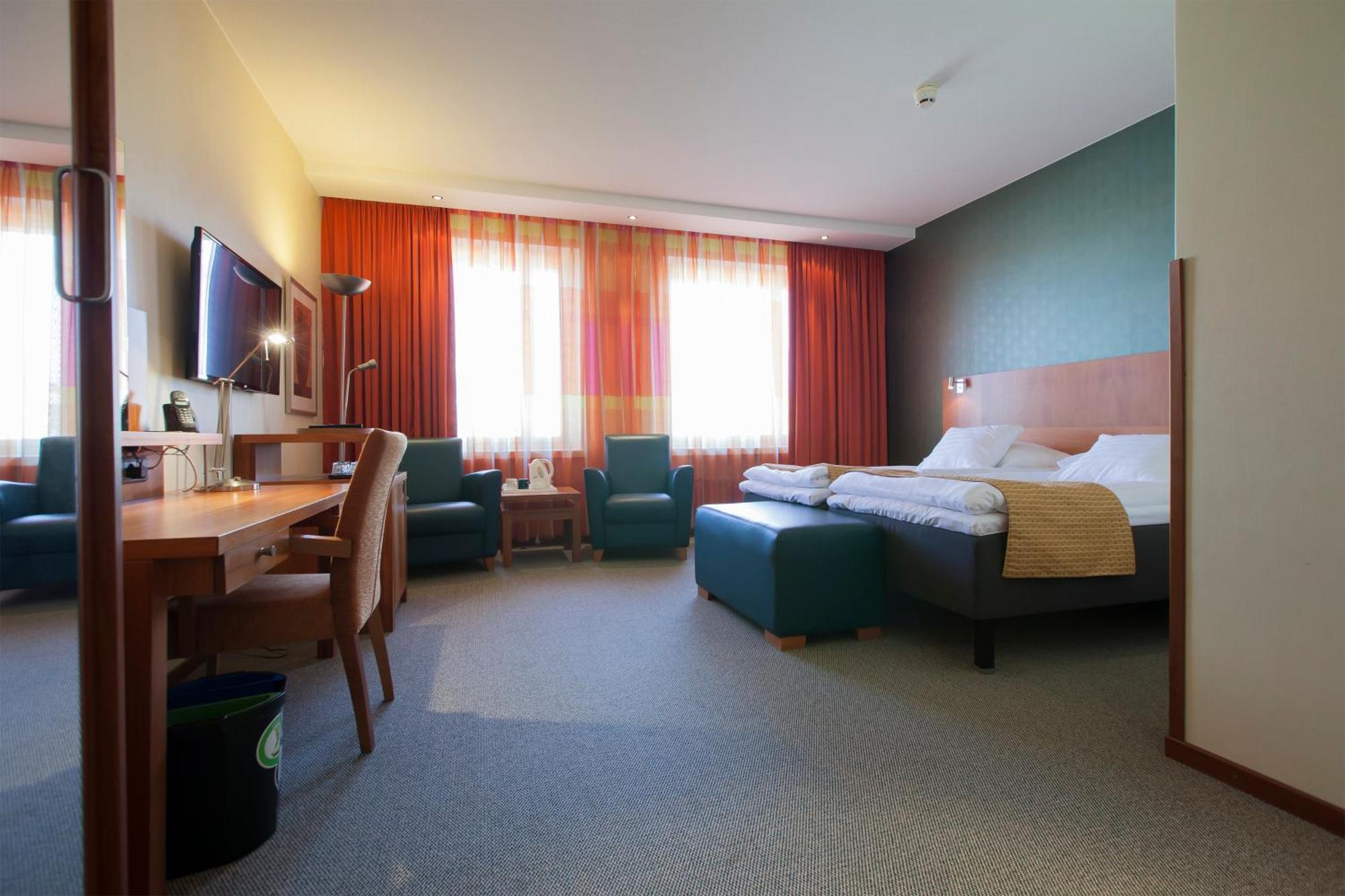Hotel Oscar Varkaus Exterior photo