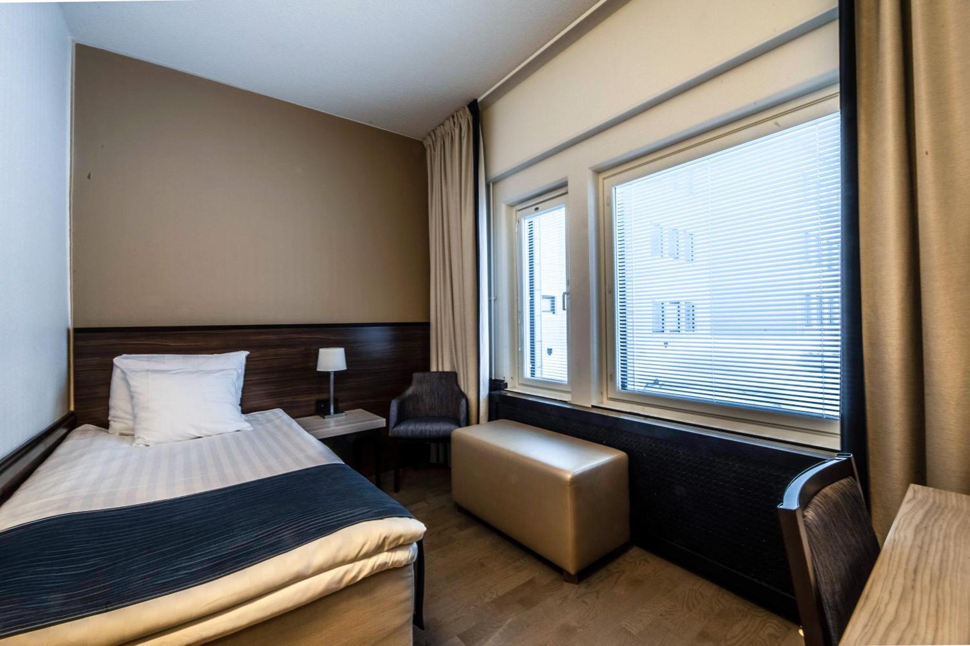 Hotel Oscar Varkaus Room photo